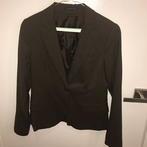 Theory "Gabe" Blazer NWOT (Brown, size 6)